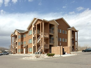 Bentley Commons in Colorado Springs, CO - Building Photo - Building Photo