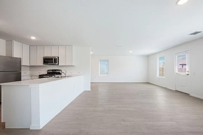 10811 Soupe Cv in San Antonio, TX - Foto de edificio - Building Photo