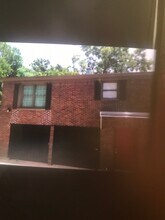 205 W Evans St in Hearne, TX - Building Photo - Building Photo