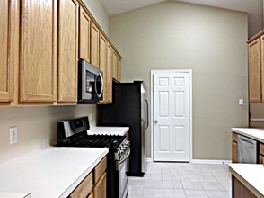 32306 Willow Creek Park in Conroe, TX - Building Photo - Building Photo