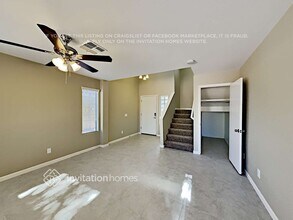 16152 W Moreland St, Unit C410 in Goodyear, AZ - Building Photo - Building Photo