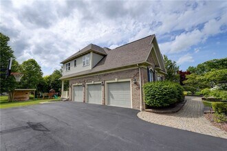 83 Angels Path in Webster, NY - Building Photo - Building Photo