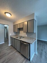 Treecrest 162nd in Portland, OR - Building Photo - Interior Photo