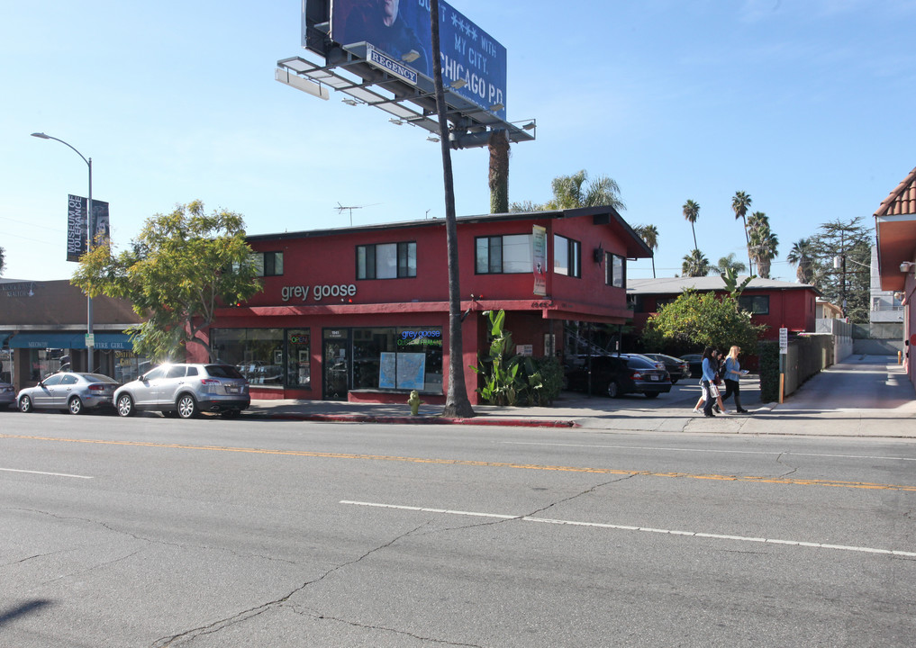 1941-1945 Hillhurst Ave in Los Angeles, CA - Building Photo