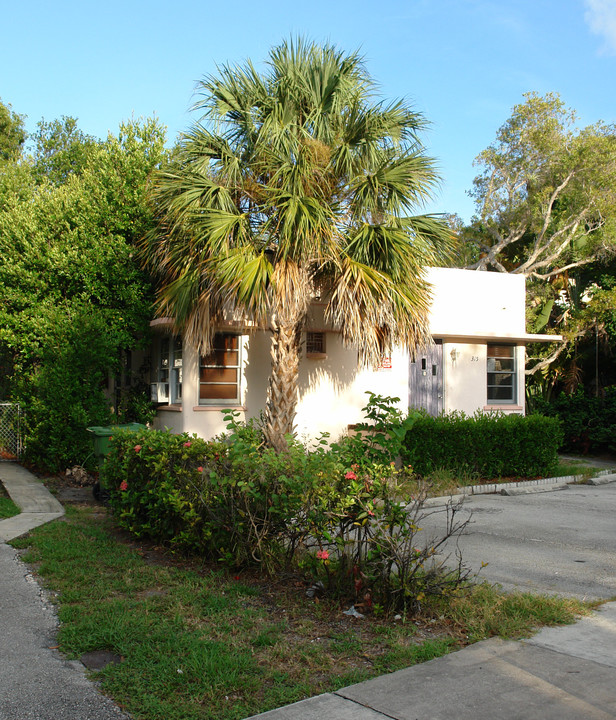 315 SE 11th Ave in Fort Lauderdale, FL - Foto de edificio