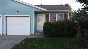 520 Noelwood Dr in Goshen, IN - Building Photo