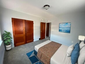 Shire and Rivendell Apartments in Bettendorf, IA - Building Photo - Building Photo