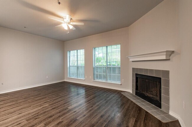 2204 San Gabriel St in Austin, TX - Building Photo - Building Photo