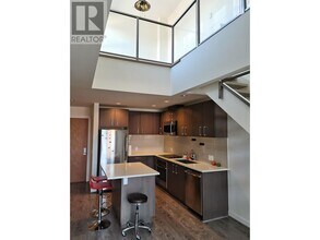 5983-5983 Gray Ave in Vancouver, BC - Building Photo - Building Photo
