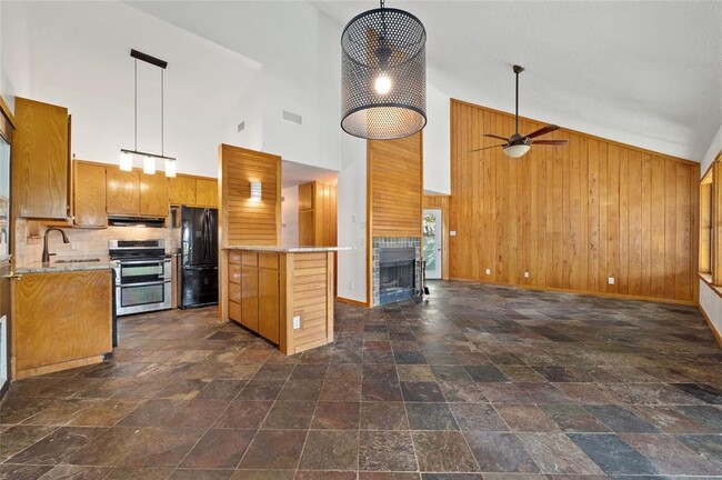 2107 Rain Water Dr in Austin, TX - Building Photo - Building Photo