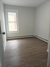 372 Mansion St in Poughkeepsie, NY - Building Photo - Building Photo