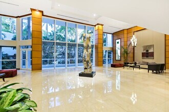 21205 Yacht Club Dr, Unit 2605 in Aventura, FL - Foto de edificio - Building Photo
