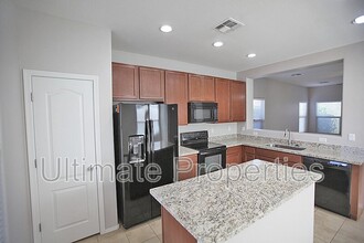 17130 N 184th Ln in Surprise, AZ - Building Photo - Building Photo