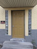 17 Orchard Ave in Cincinnati, OH - Building Photo