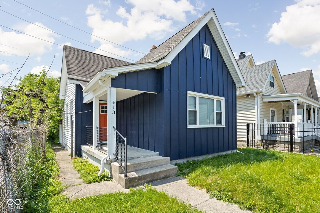 413 E Caven St in Indianapolis, IN - Building Photo