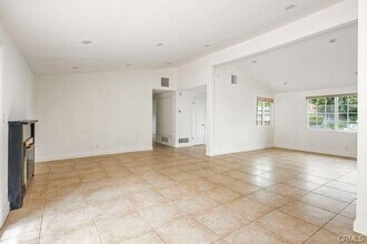 20546 Miranda Pl in Los Angeles, CA - Building Photo - Building Photo