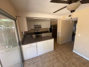 2723-2727 White Ave in Chico, CA - Building Photo - Building Photo