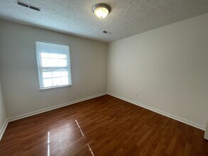 933 Grand Arbre Dr in Bedford, VA - Building Photo - Building Photo