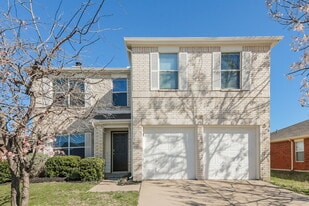 4300 Sonoma Dr in Argyle, TX - Building Photo