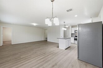 6040 Misty Breeze Dr in Fort Worth, TX - Building Photo - Building Photo