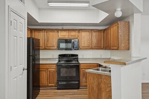 Cypress View Villas Apartments in Weatherford, TX - Building Photo