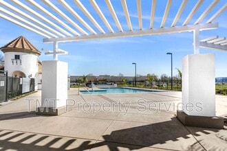 2957 Nimes Ln in Sacramento, CA - Building Photo - Building Photo