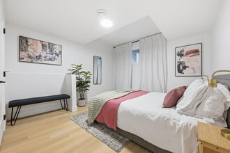 11230-11127 127 St in Edmonton, AB - Building Photo - Building Photo