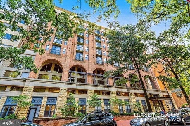 property at 1111 25th St NW