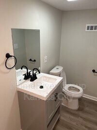 2912 Haskell Ave photo'