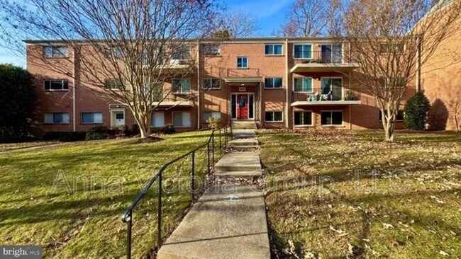 property at 10620 Weymouth St