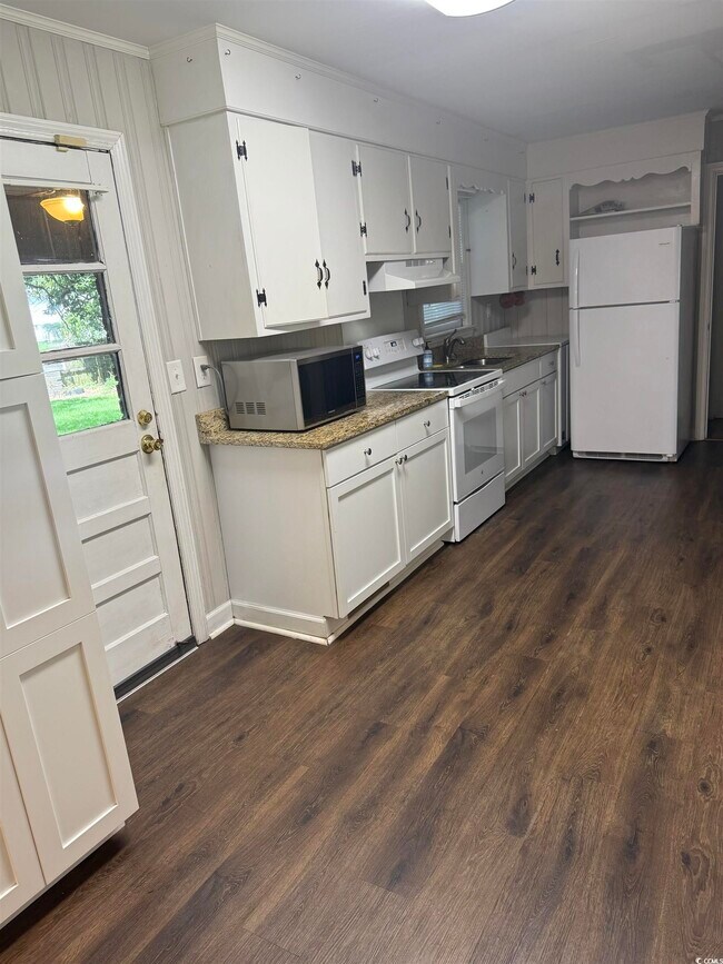 19 County Rd S-22-333 in Georgetown, SC - Building Photo - Building Photo
