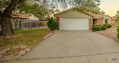 1801 Sagebrush Dr in Killeen, TX - Building Photo - Building Photo