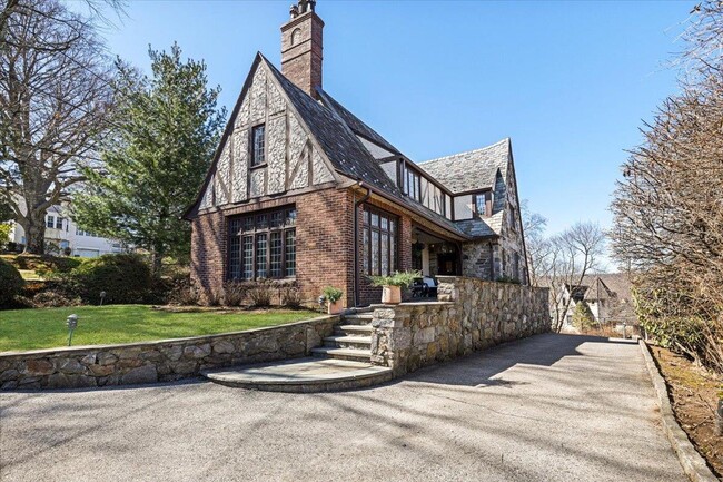 property at 8 Club Way