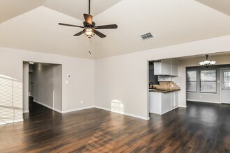 1225 Cozby St W in Benbrook, TX - Building Photo - Building Photo