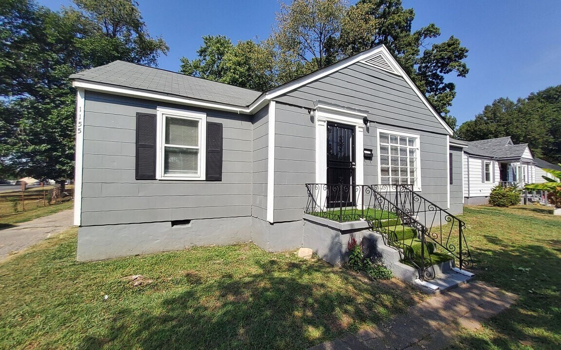 1155 S Greer St in Memphis, TN - Building Photo