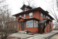 2916 Cottage Grove Ave in Des Moines, IA - Foto de edificio - Building Photo