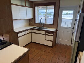 46-305-305 Hoauna St in Kaneohe, HI - Building Photo - Building Photo