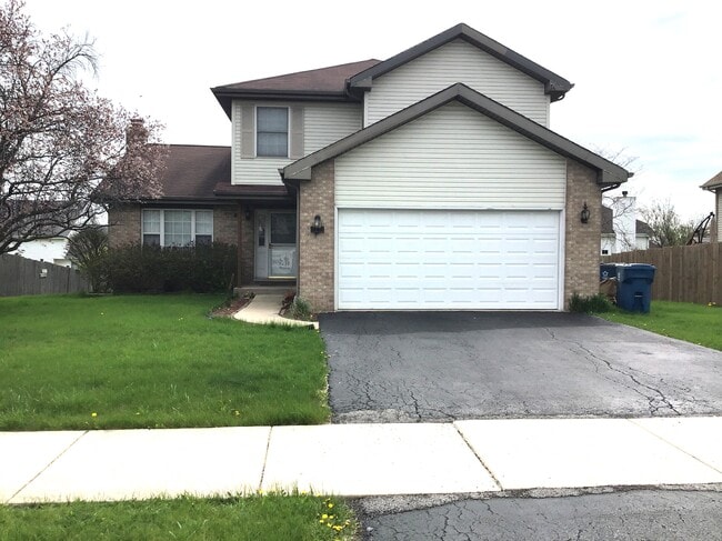 property at 25773 S Hoover Ct