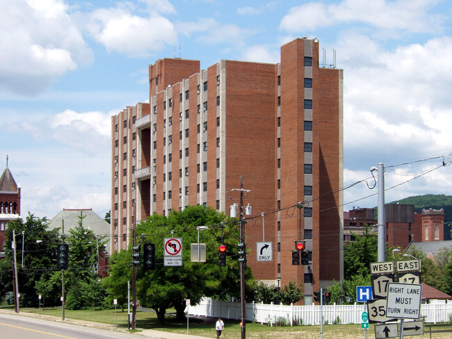 Bragg Towers in Elmira, NY - Building Photo - Building Photo