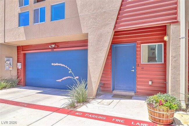 251 Tower St in Las Vegas, NV - Building Photo - Building Photo