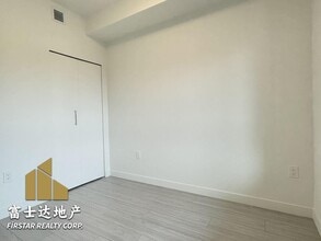 10777-10138 138 St in Surrey, BC - Building Photo - Building Photo