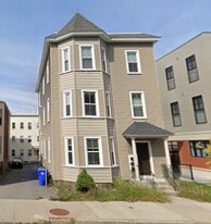 233 Boylston St, Unit 3 in Brookline, MA - Building Photo