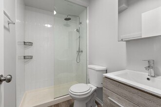 4871 N Magnolia Ave, Unit 1 in Chicago, IL - Building Photo - Building Photo