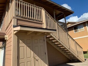 250 Liholiho St in Wailuku, HI - Foto de edificio - Building Photo