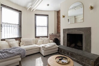 54 Saint Stephen St in Boston, MA - Foto de edificio - Building Photo