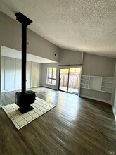 49 Redwood Ct in Santa Rosa, CA - Building Photo - Building Photo
