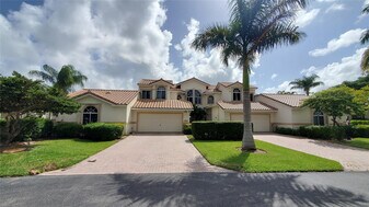 504 W Palm Aire Dr in Pompano Beach, FL - Building Photo