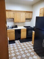 1616 Massachusetts Ave, Unit 6 in Cambridge, MA - Building Photo