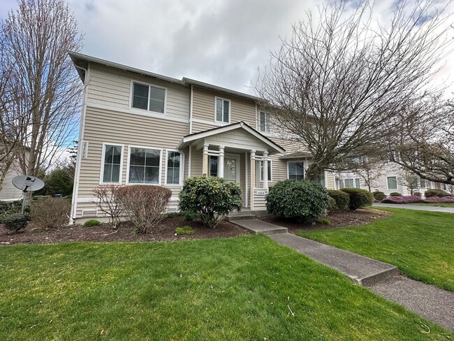 property at 2350 Simmons St