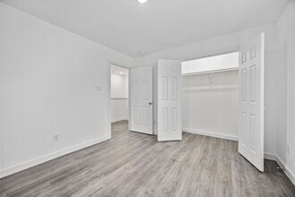 7611 Shotwell St in Houston, TX - Building Photo - Building Photo